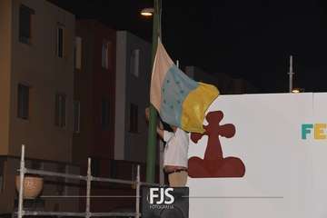 La Garita marca el inicio de sus fiestas con el izado de la bandera canaria, el pregón y el reconocimiento a Pedro Monzón Pulido/Francisco Javier Santana.